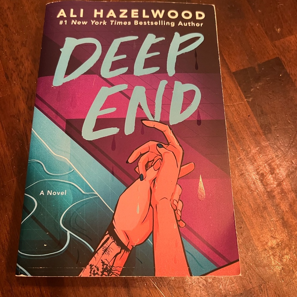 Deep End by Ali Hazelwood - Multicolor Novel